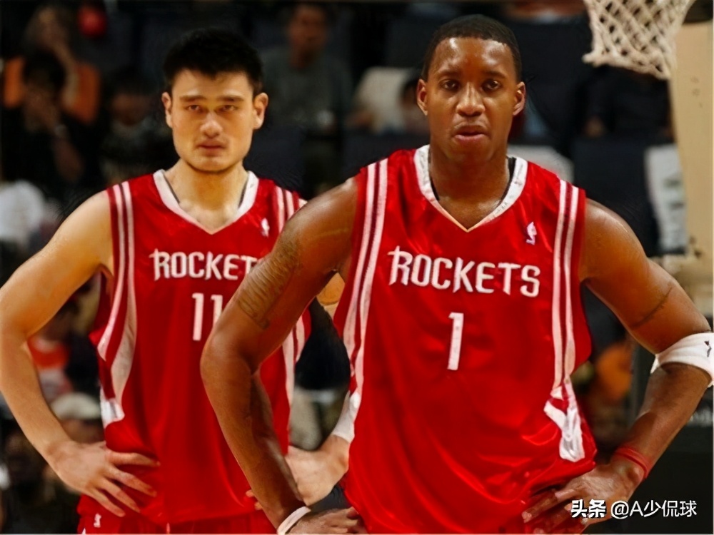 篮球与足球哪个地位高,在国内篮球比足球受欢迎