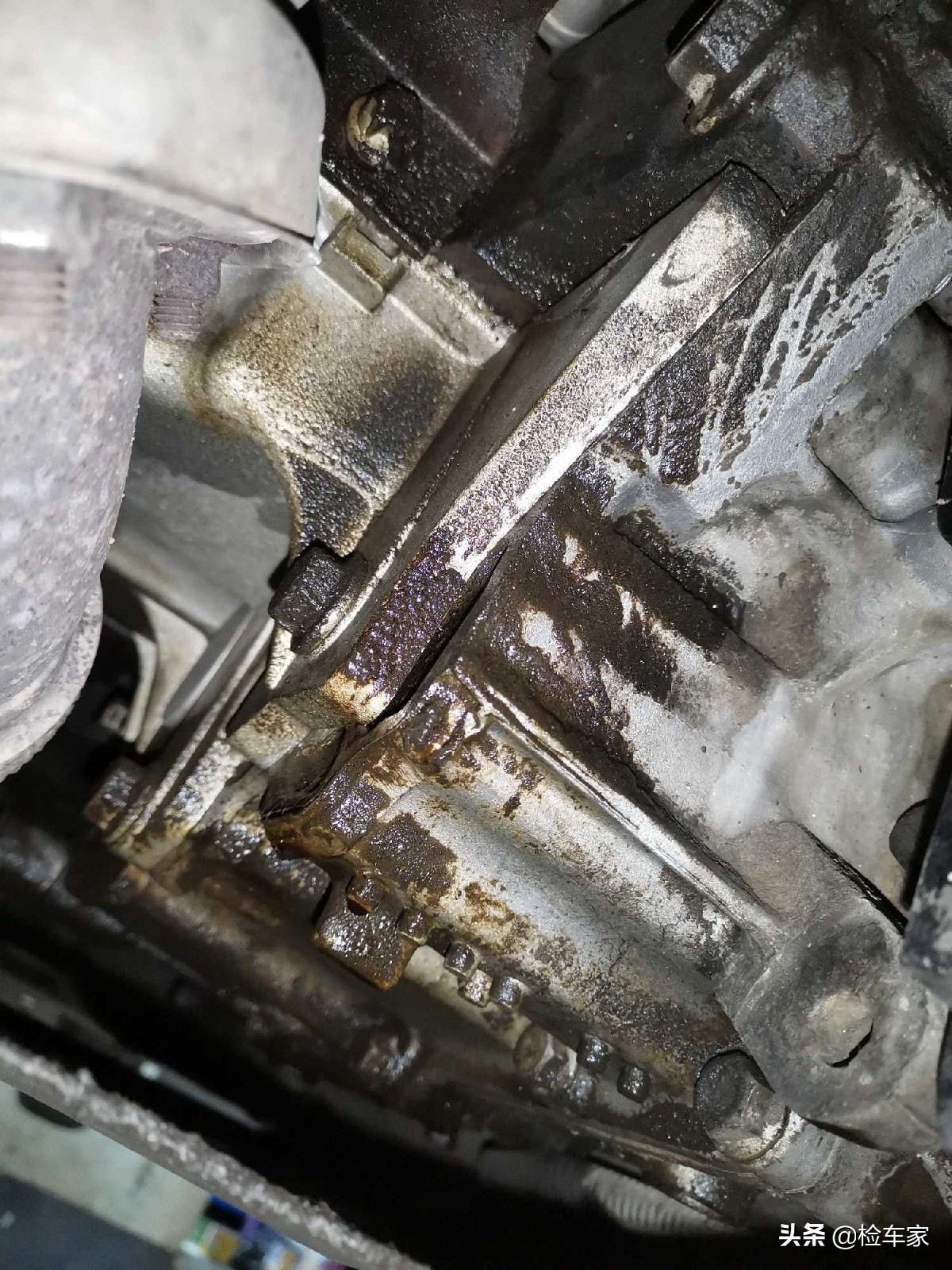 雪佛兰科鲁兹爆款的真正原因,12年雪佛兰科鲁兹值得买吗