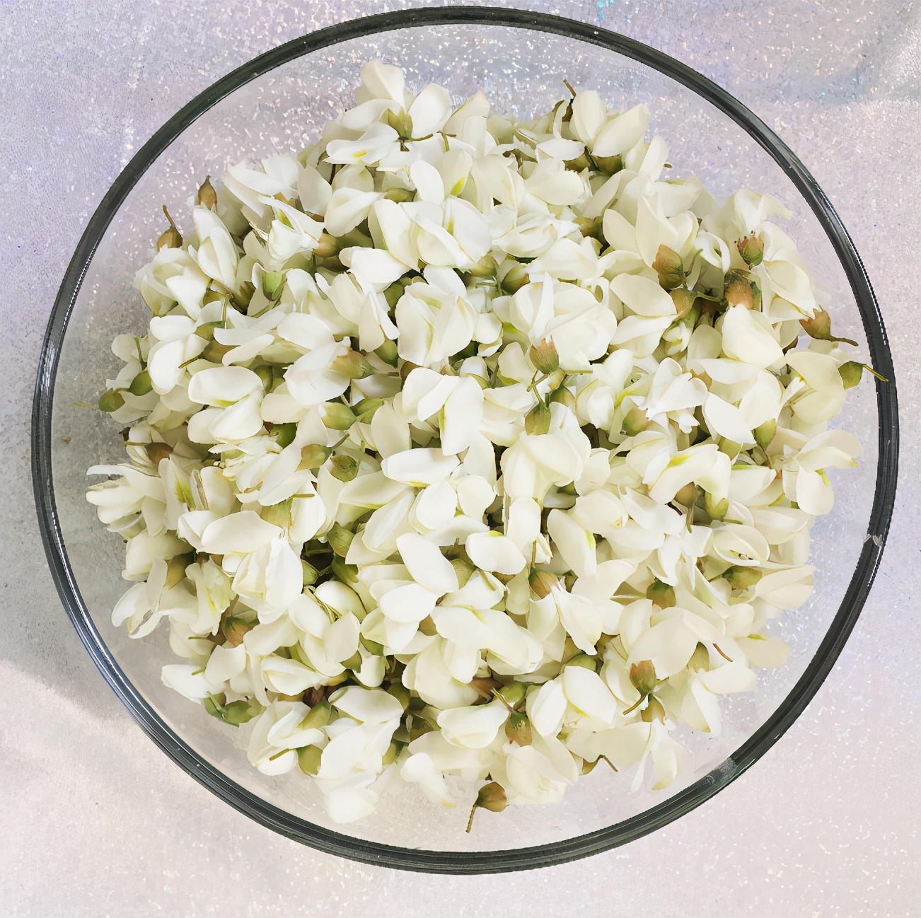 蒸槐花面粉少了怎么办,蒸槐花用不用凉了再拌