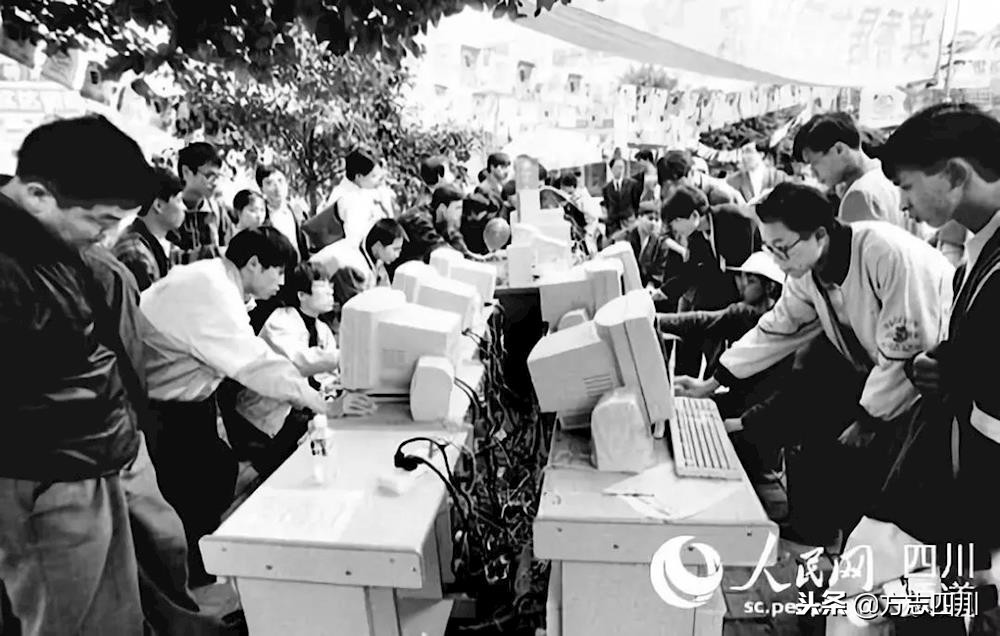 四川改革开放四十周年大事记,四川四十年改革开放对比图