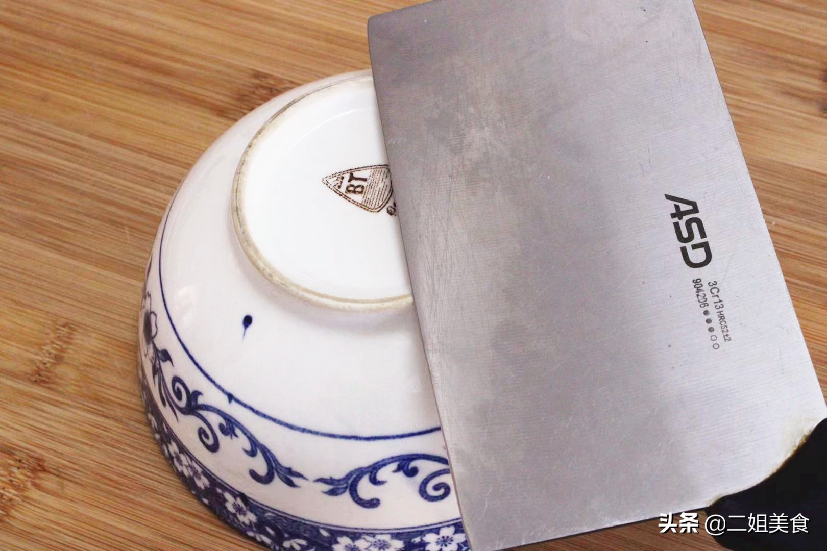 菜刀钝了用什么磨刀石磨,菜刀钝了用什么磨最好