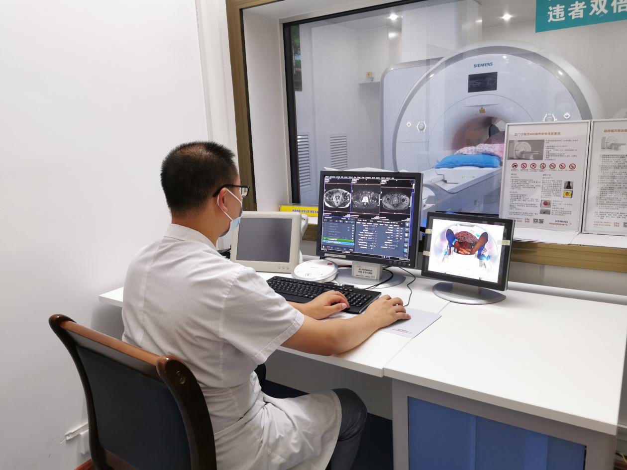 又添高精尖大型设备！德国西门子磁共振亮相郴州市第三人民医院
