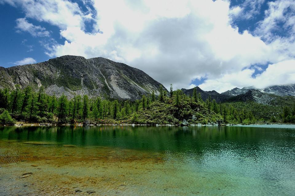 丹巴藏寨住哪里好,丹巴党岭村在哪里