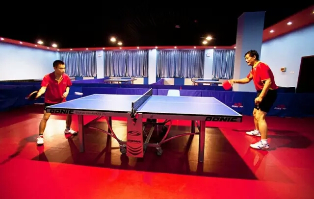 退休了学打乒乓球,退休后开始学乒乓球