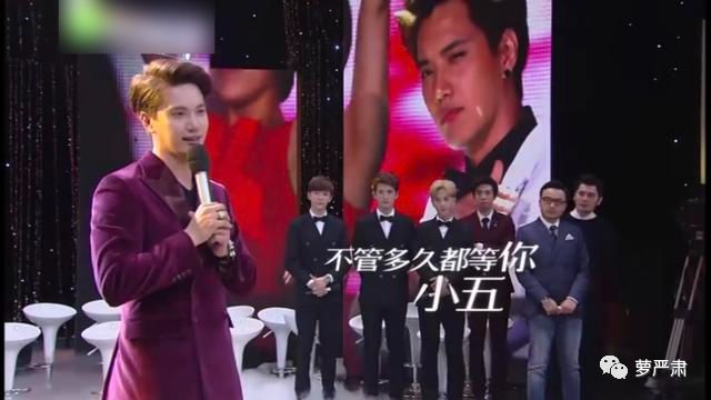 你俩别撕了,你们是互为“世界上的另一个我”啊