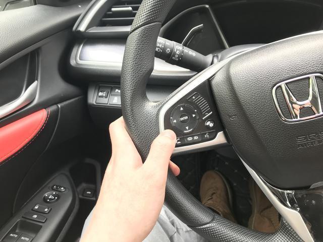 思域十代a柱受损二手能卖多少,当年十代思域加价