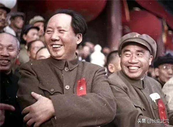 开国大典时，只有六位元帅参加，其他四位元帅都在做什么