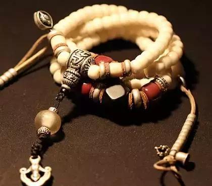 藏式老型佛珠的形制,藏式的佛珠