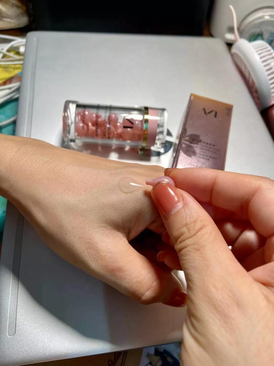 资生堂樱花瓶精华,溪木源樱花精华好用