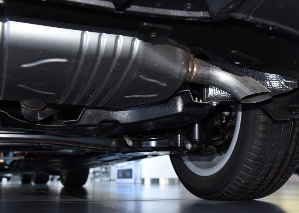 奔驰a级跟c级的优劣势,奔驰a级通病有哪些