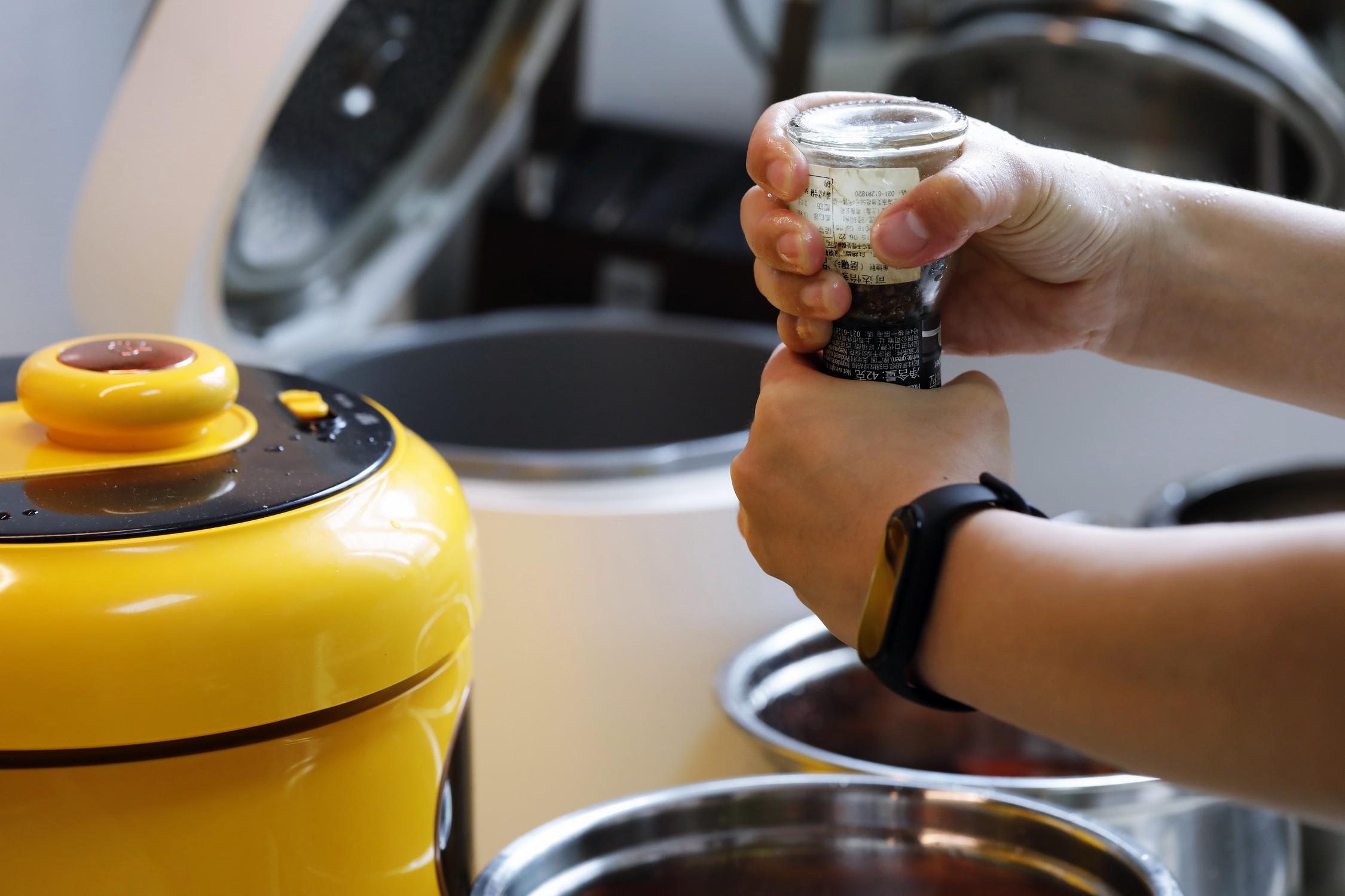 蒸煮两用电压力锅哪个牌子好,家用压力锅和微压锅哪个好