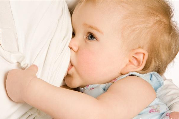 顺产后第一天需要注意哪些事项,顺产后72小时注意事项