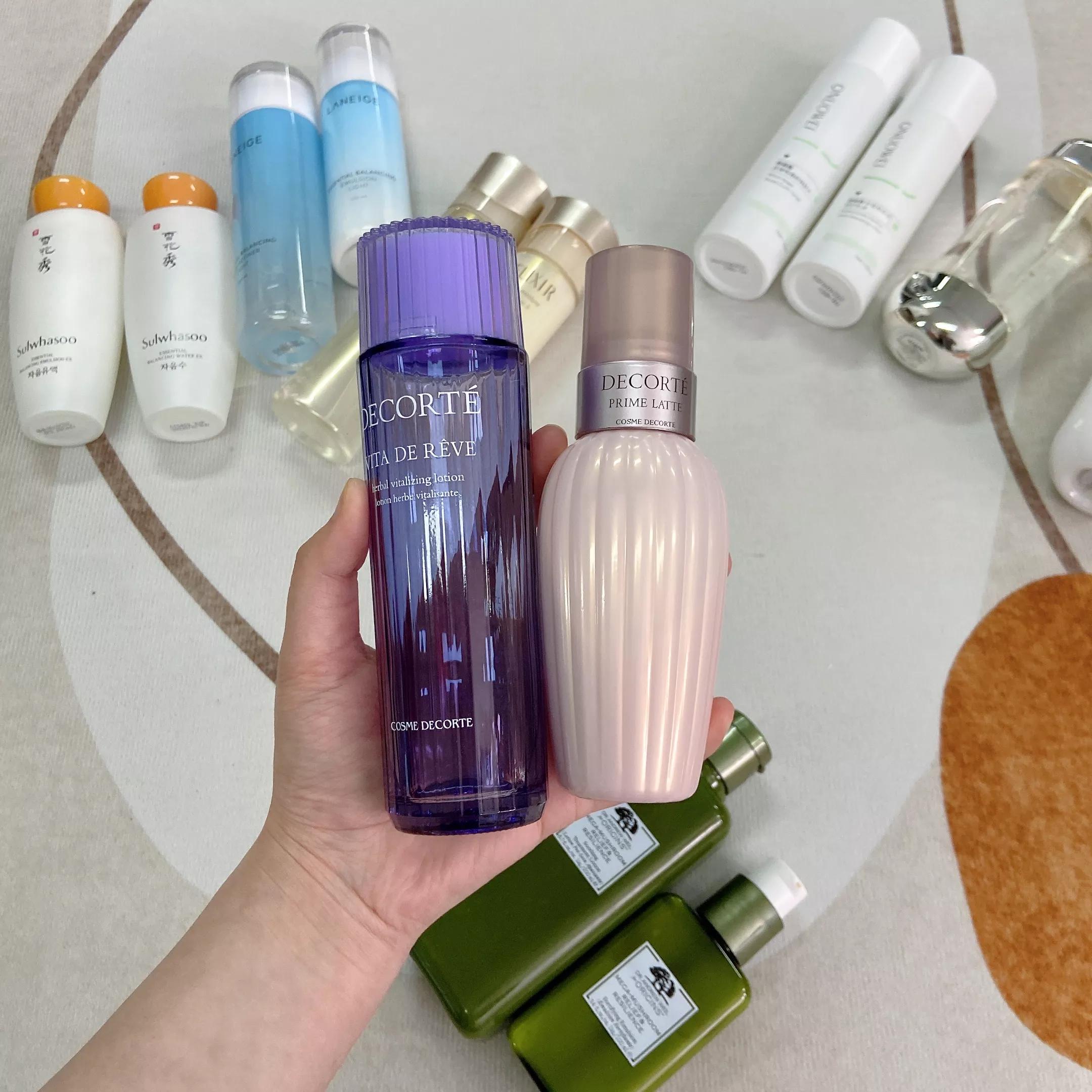 不同肤质怎么选？夏天水乳别选错-控油保湿