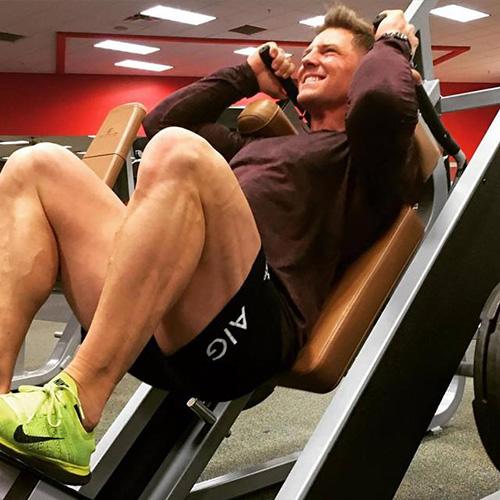 练腿细的技巧学生党,如何从零开始练腿