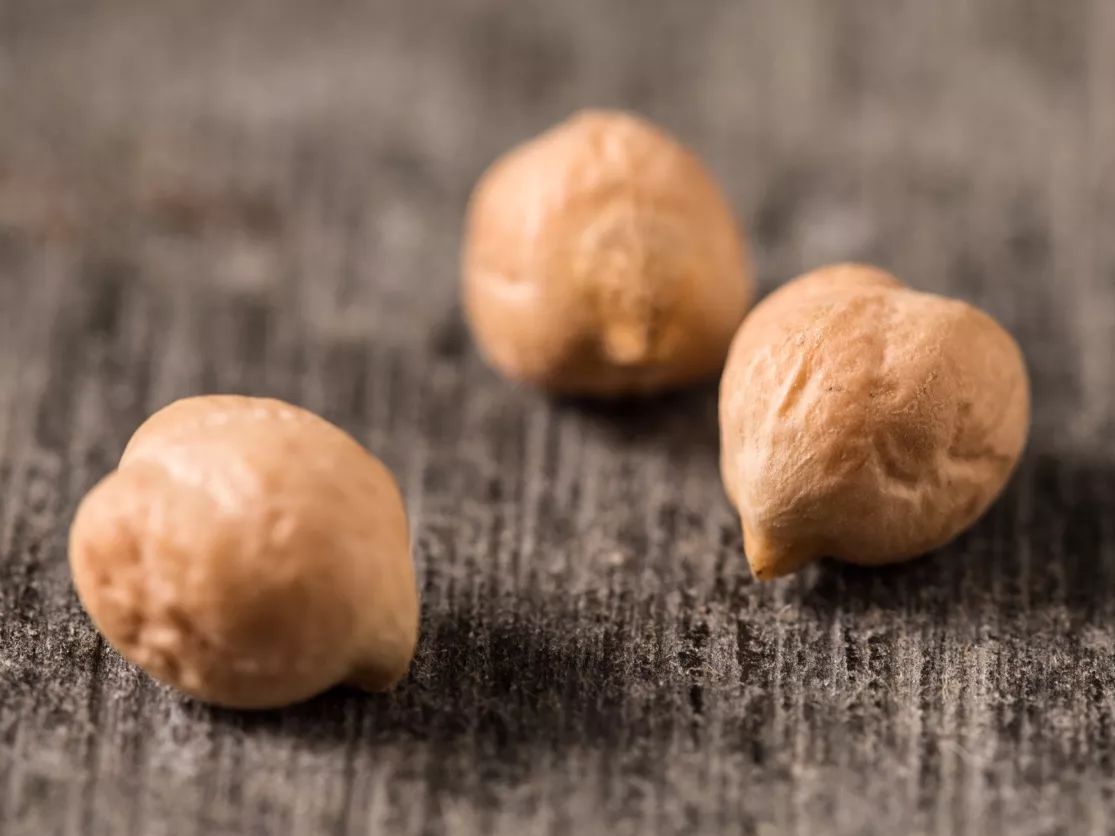 类似鹰嘴的豆子,像鹰嘴的豆