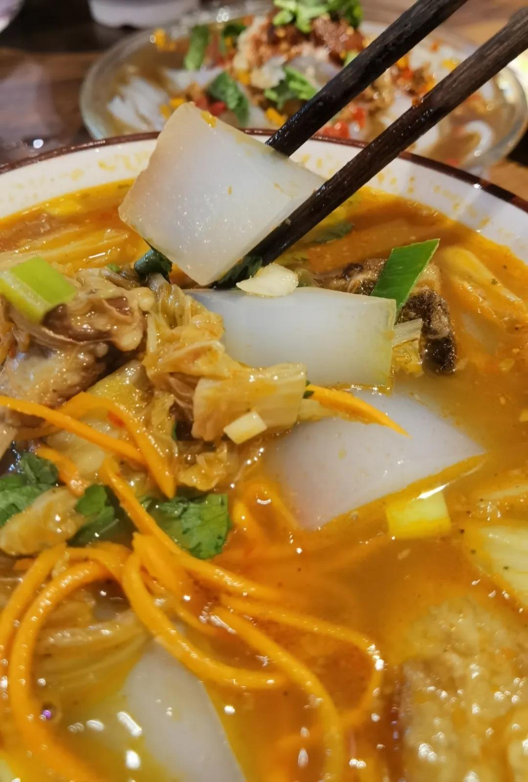 中国最适合慢生活的小城伊宁市,闲适安逸,住下就不想走了