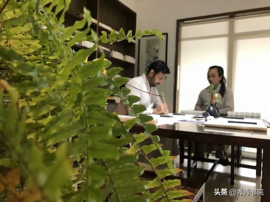 中巴友谊之花香满书院