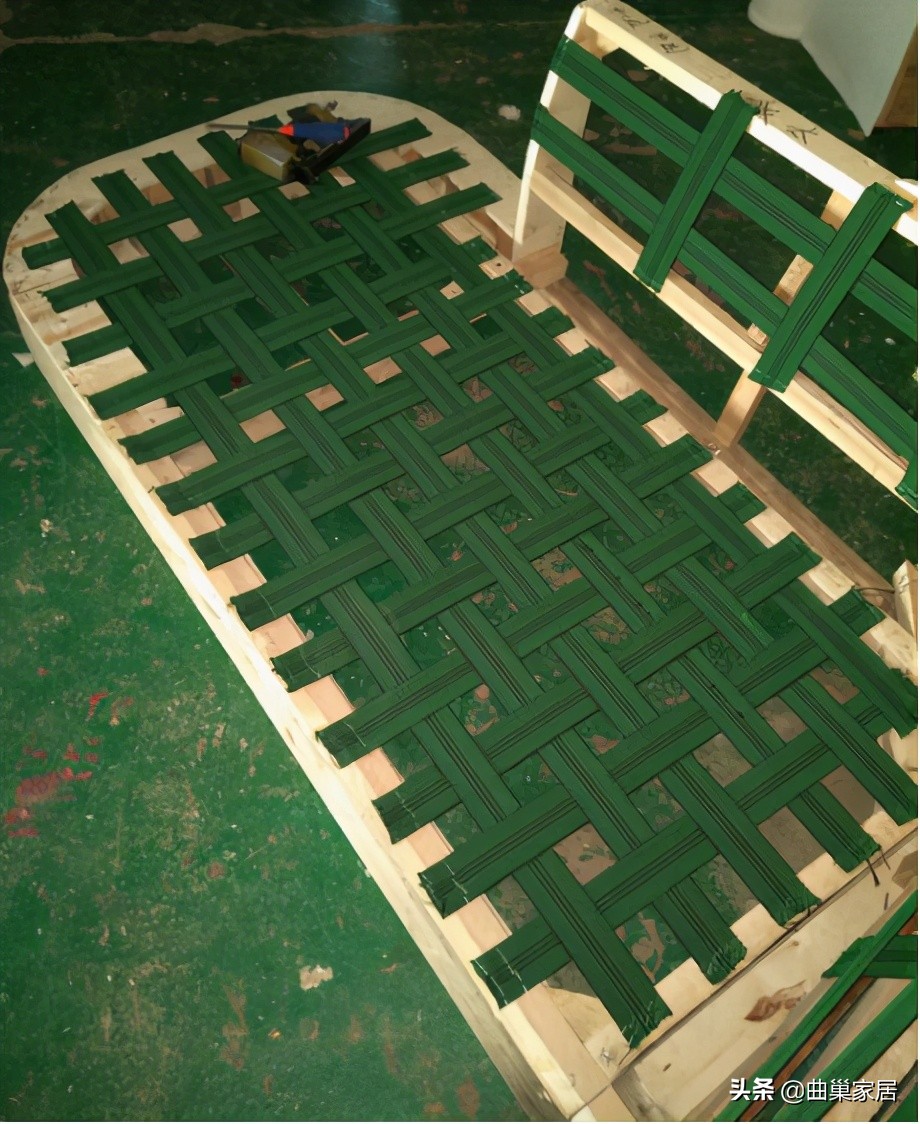 中年女人怎样选购沙发,实木沙发选购攻略视频