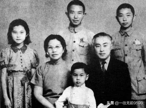 蒋宋孔陈四大家族后人来中国吗,民国蒋宋孔陈四大家族是什么关系