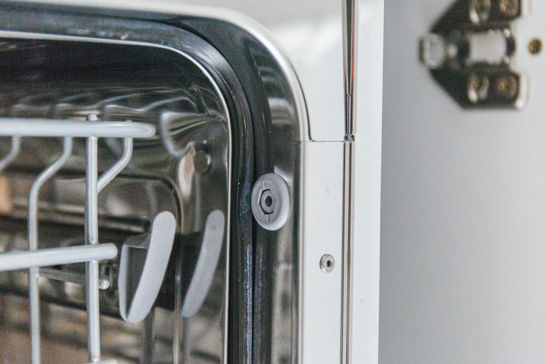 嵌入式洗碗机西门子优缺点,西门子13套嵌入式洗碗机拆解