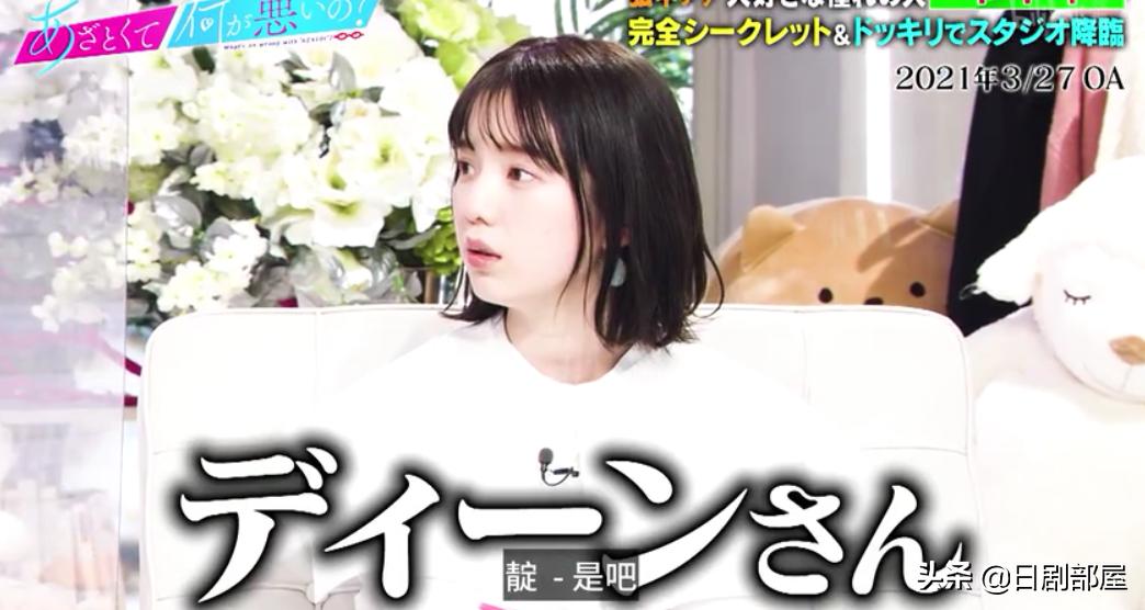 钘ゅ唸闈涜妭鐩鎼,钘ゅ唸闈涚患鑹烘彁鍒扮殑濂崇敓鏄皝