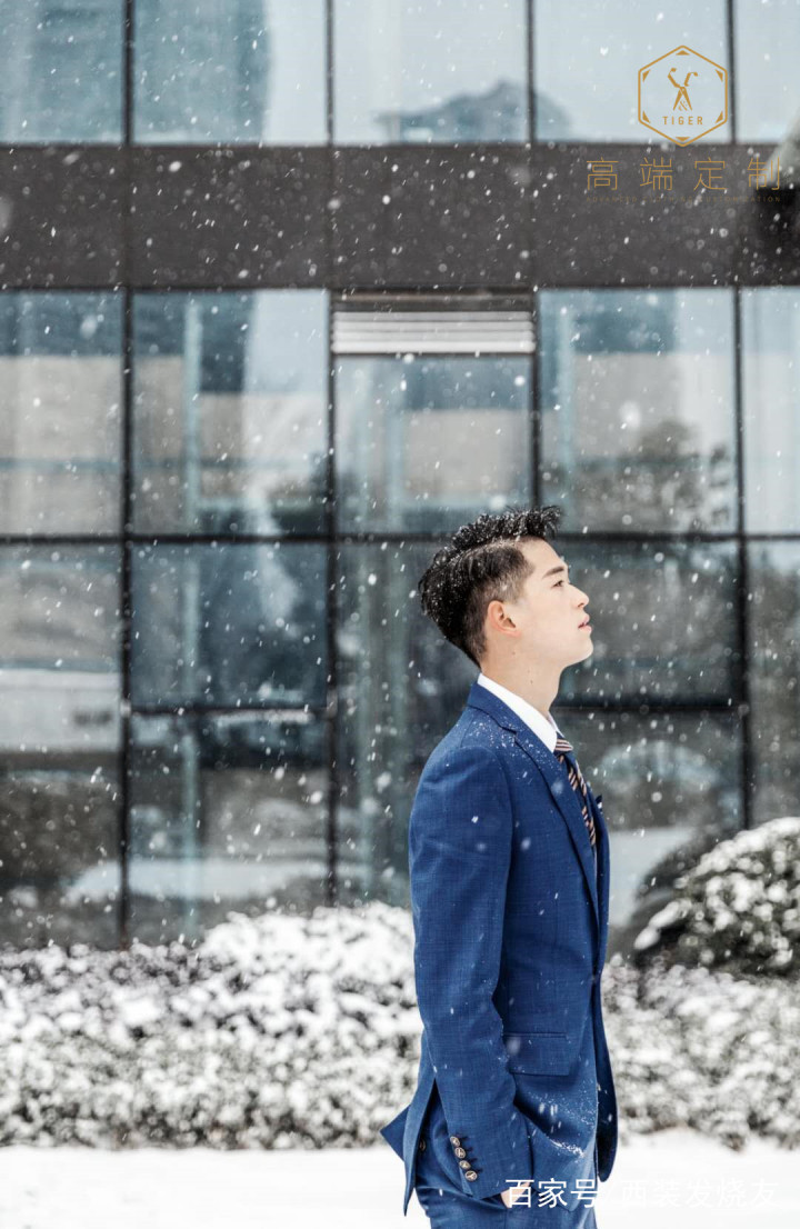 苏州女西装哪里有厂家,苏州哪里定制女式西装