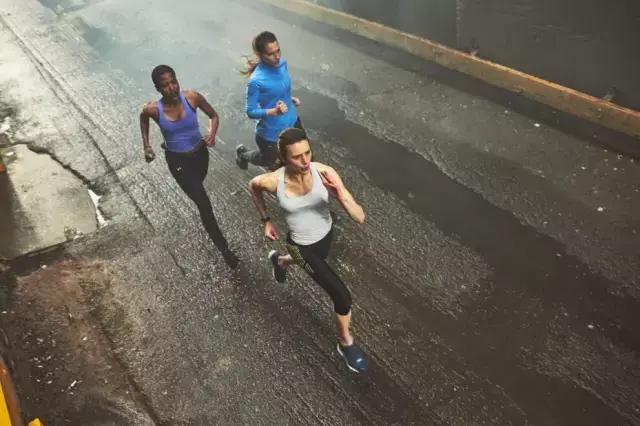 跑步能治好一切烦恼吗,跑步能消除身体疾病吗