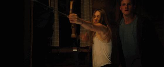 「啪啪」就会死！只有处女才能活到最后...