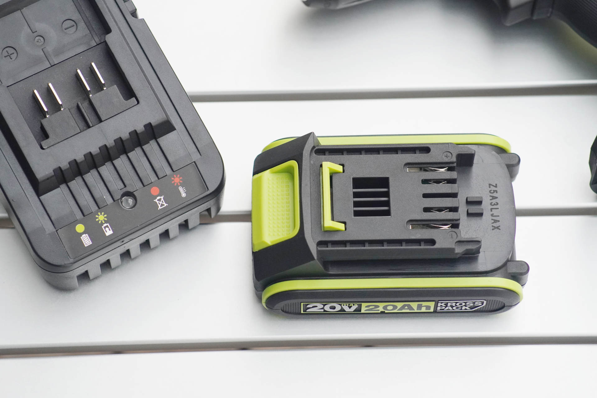 威克士we212可以打墙吗,威克士we212使用方法