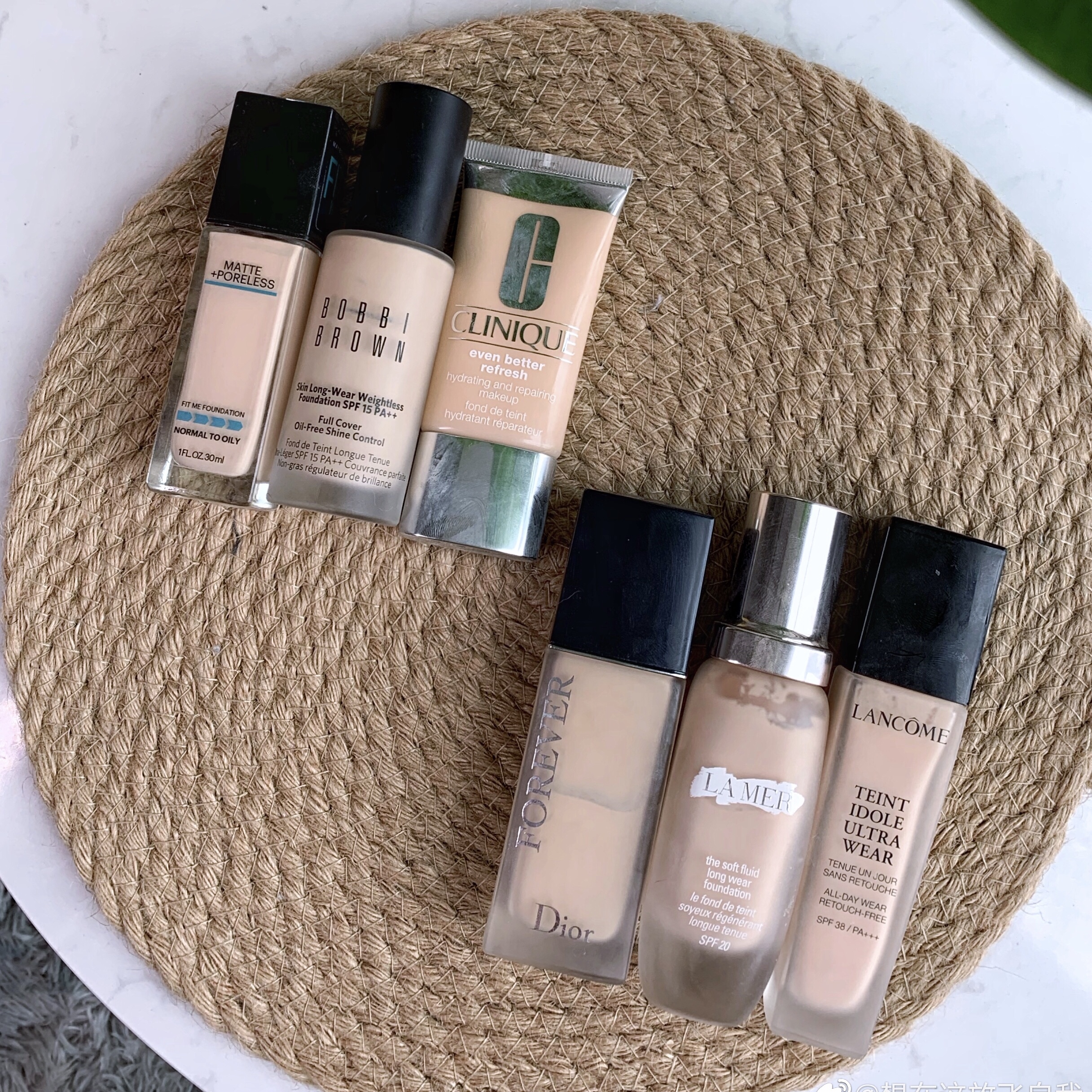 卡粉起皮斑驳以后怎么补救,卡粉起皮什么都没带该怎么办