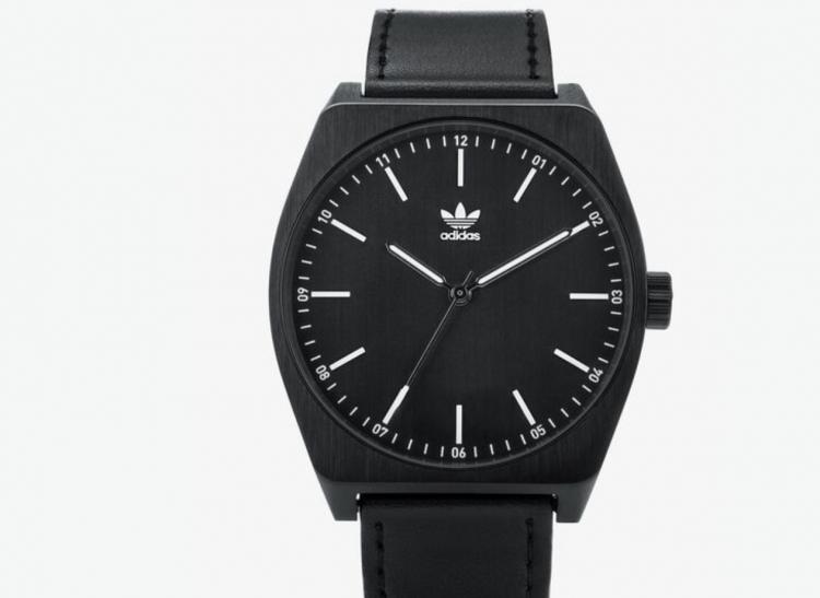 适合运动打球的手表,阿迪达斯正品手表