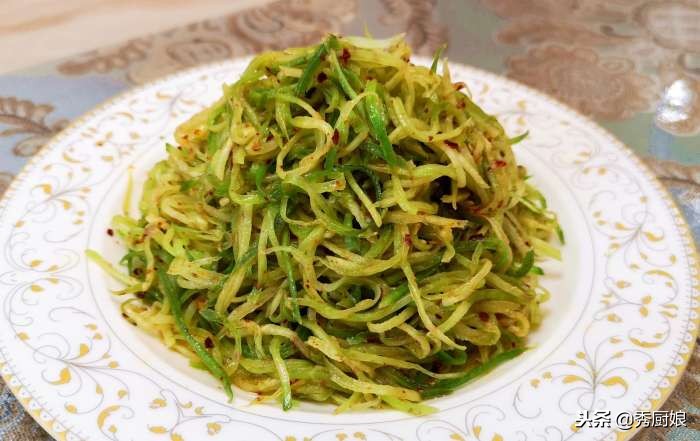 快速腌萝卜菜又脆又好吃的做法,腌香辣萝卜