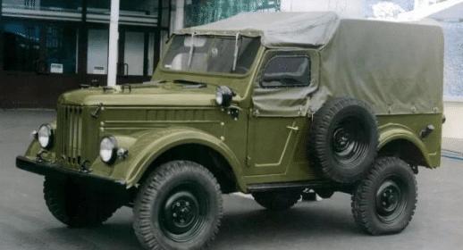 *用军**越野车6000块一辆，一个月内900辆被哄抢一空