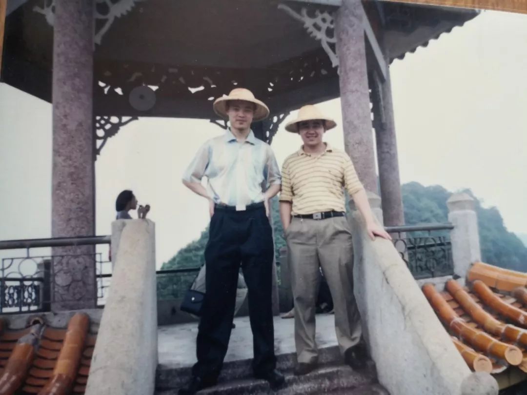 11陈亮嘴小说：随时随地，掌握超凡动力，现在流行第五季。学习