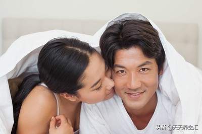 怎样使女性雌激素分泌得旺盛,女性五十岁怎样促使雌激素分泌