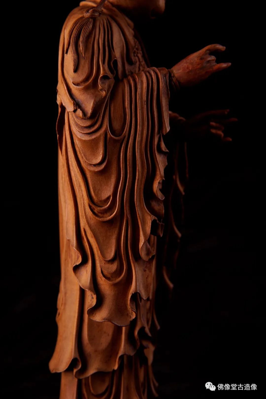 观音菩萨是怎么变成观音的,观音是怎么从男人变成女人的