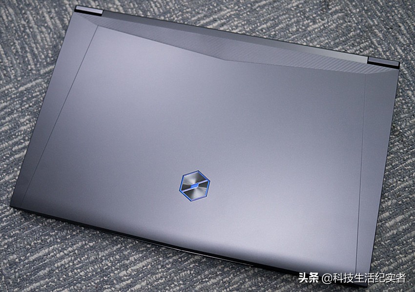 r95900hx配3060满血笔记本怎么样,游戏本r95900hx性能怎么样