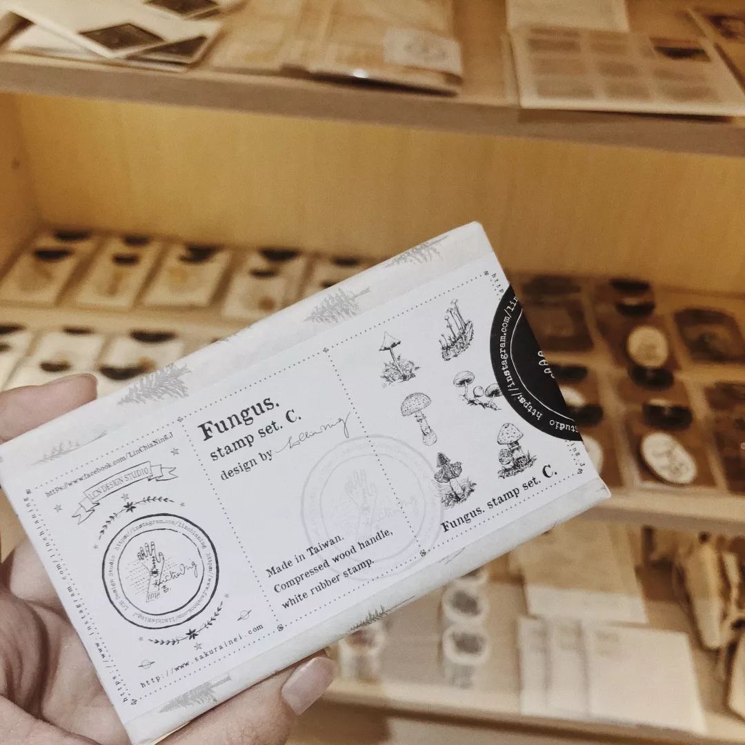 逛一次最贵的文具店,推荐的文具店