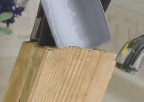 木制刀架发霉了怎么办,刀架发霉清除妙招