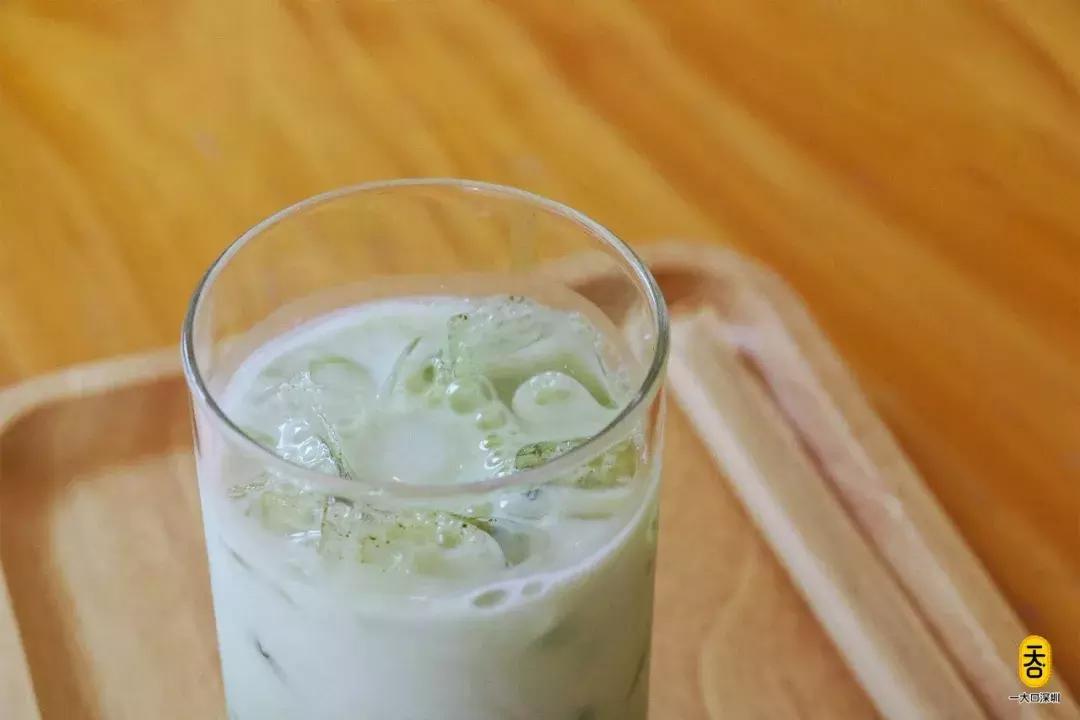 周杰伦到底爱不爱喝奶茶,周杰伦是不是很爱喝奶茶