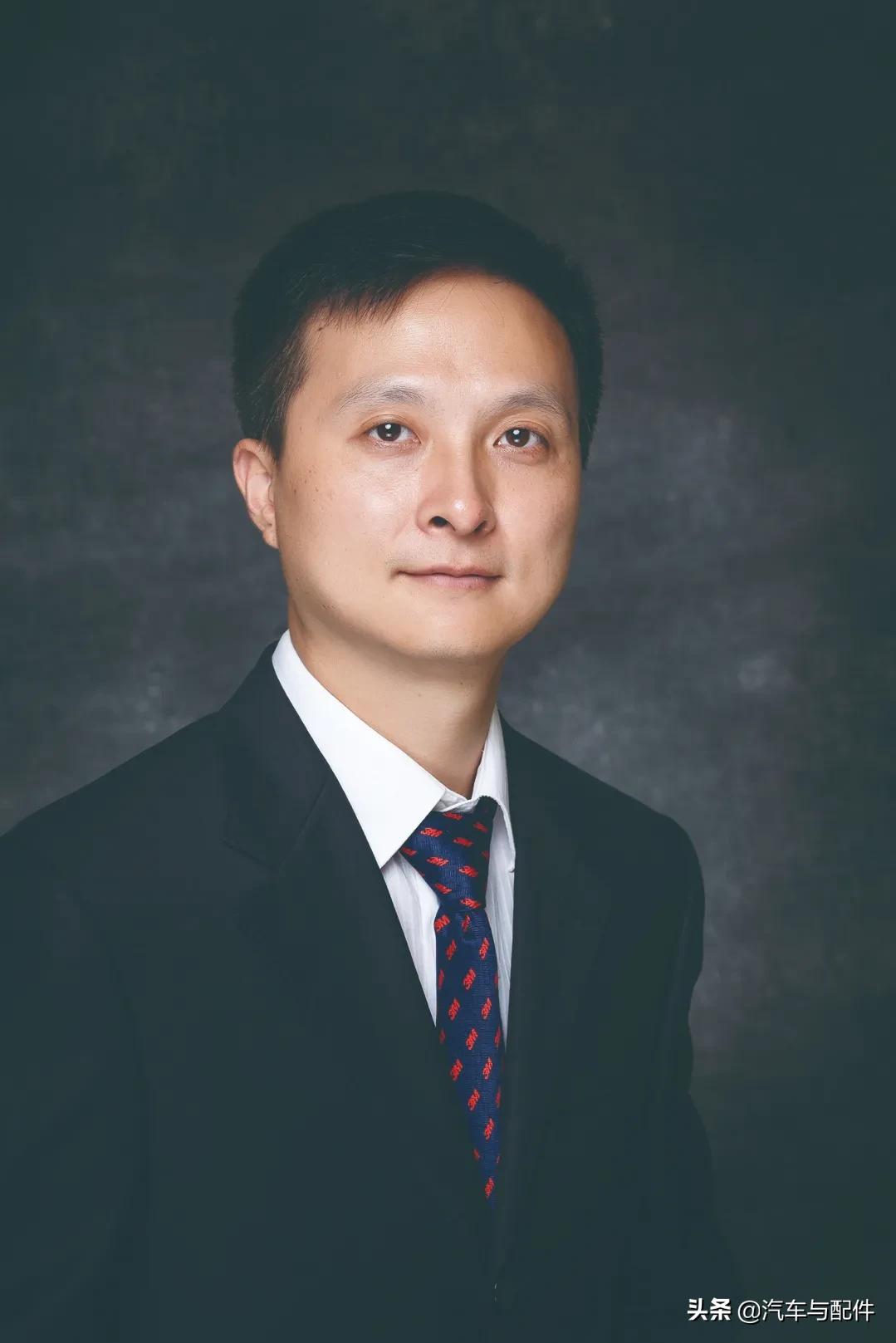 采访一位创新创业先锋,专访董明珠以创新应变为制造赋能