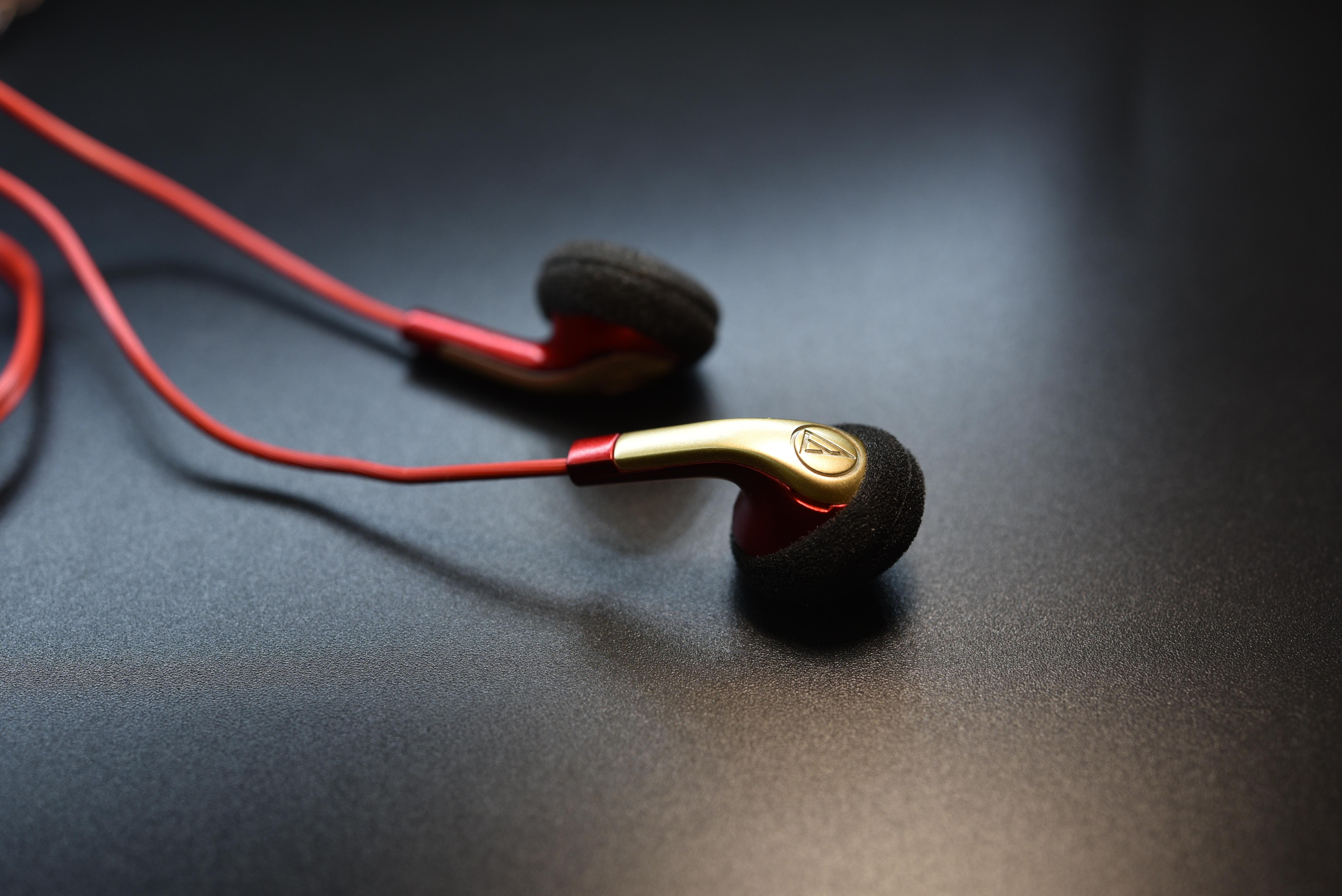 299平头耳塞推荐,199头戴式耳机测评