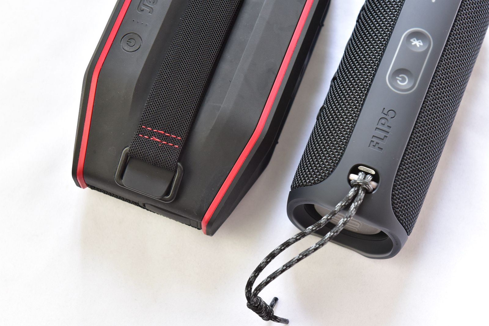 拼多多上jbl蓝牙音箱靠谱吗,jblflip5蓝牙音箱评测