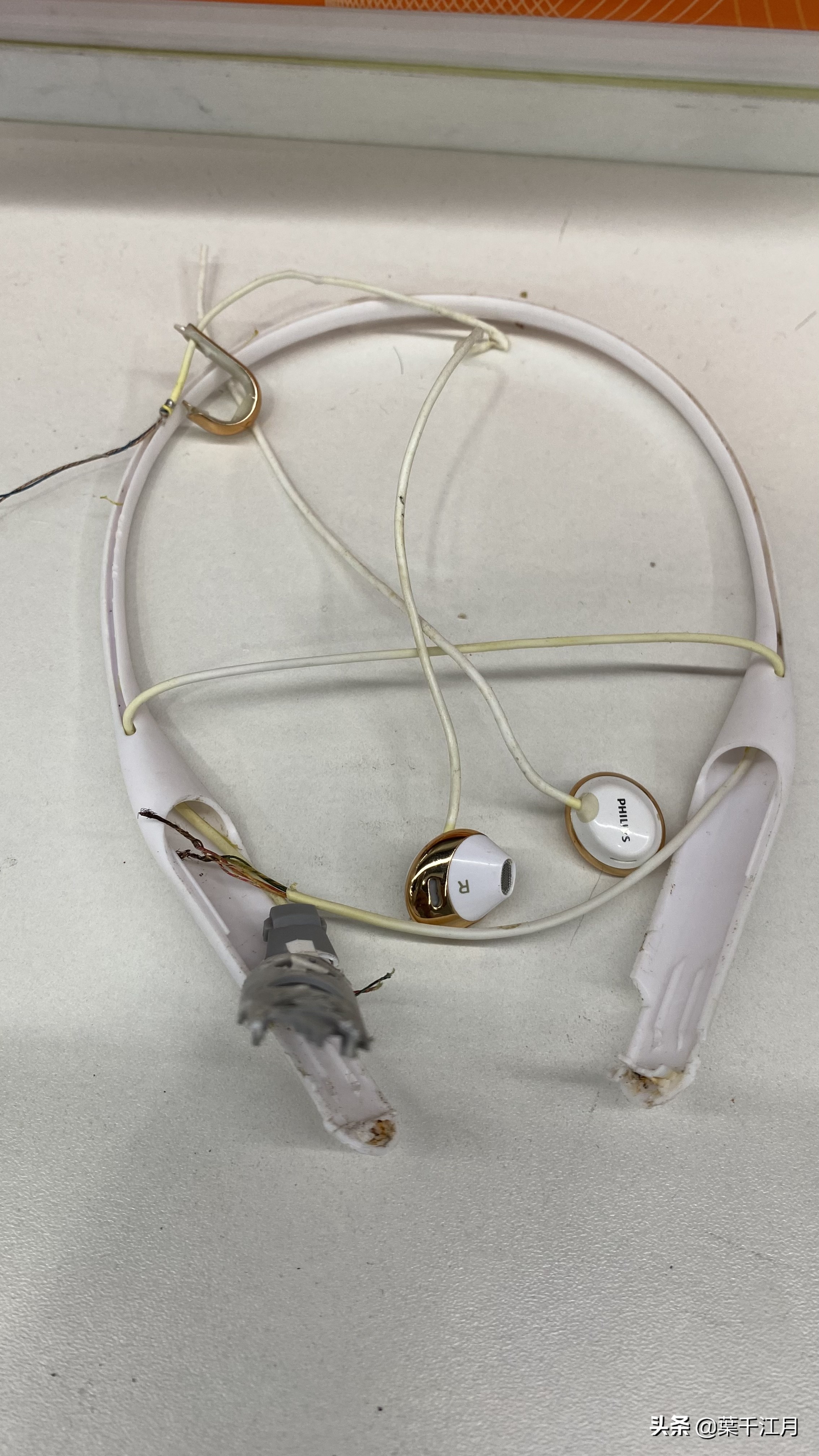 头戴式蓝牙耳机飞利浦h4205测评,飞利浦shb2505蓝牙耳机拆解