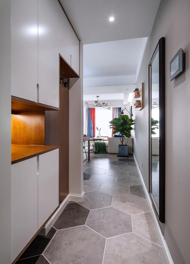 装修地砖怎么贴不会乱,装修中的地砖怎么铺贴视频