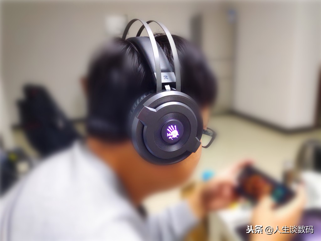 血手幽灵耳机测评,听枪声辨位