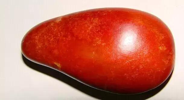 捡到这些石头不要扔真的很值钱,哪些石头价值连城千万别扔