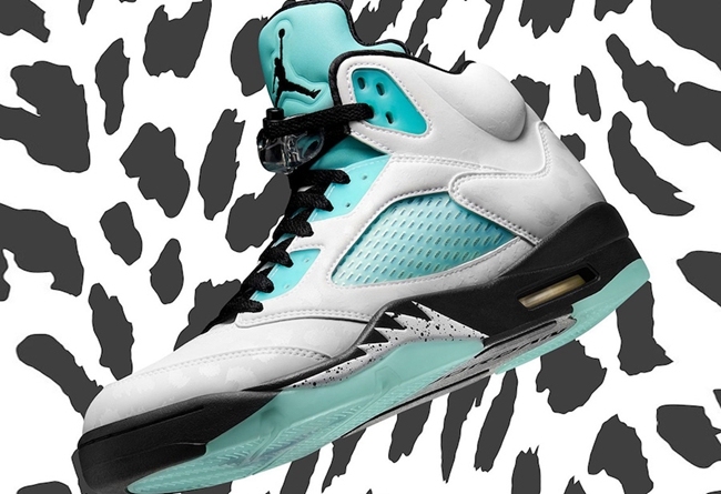 惊了！！某校同学中签无数拿鞋拿到手软