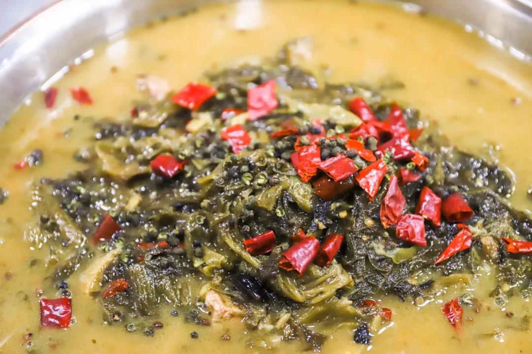 成都最好吃的凉拌鸡哪家最好吃,成都哪里可以吃到正宗的地锅鸡