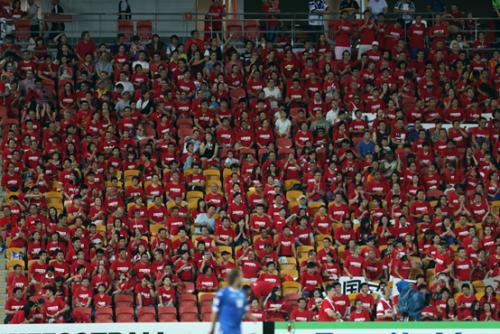 足球为什么这么受欢迎原视频,足球为什么这么受欢迎呢